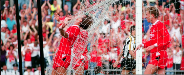 L’anno di Teddy Sheringham al Forest: un cecchino al City Ground