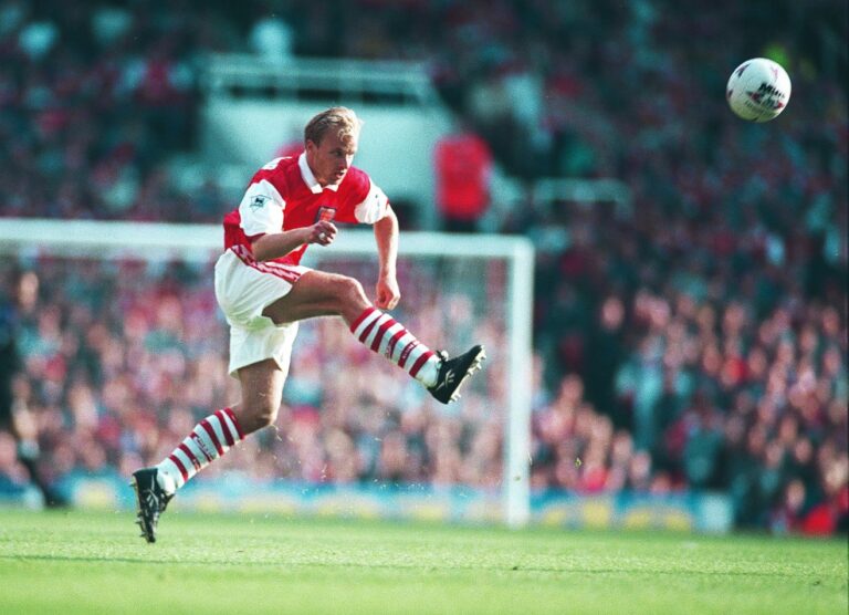 Dennis Bergkamp: l’olandese non volante che fece decollare l’Arsenal