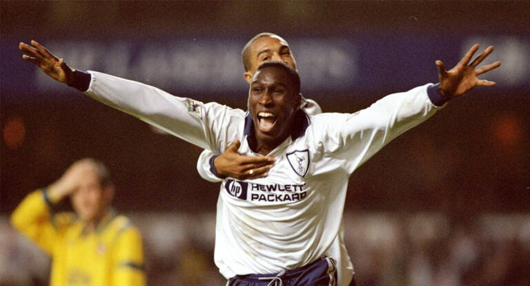 Sol Campbell, la dura vita da novellino nello spogliatoio degli Spurs e quell’esordio da sogno