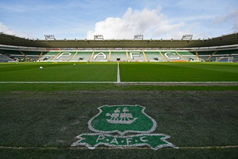 Plymouth Argyle FC: pellegrini con il sogno Premier League